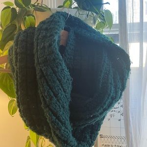 Urban Outfitters: emerald green infinity scarf